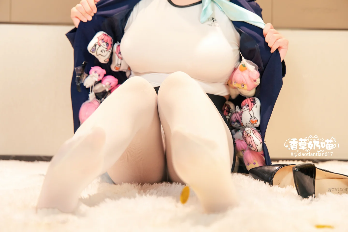 香草奶喵 - No.005 索拉 [136P,22V-2.36GB] tg@simisebaisi 【丝足阁】067.webp